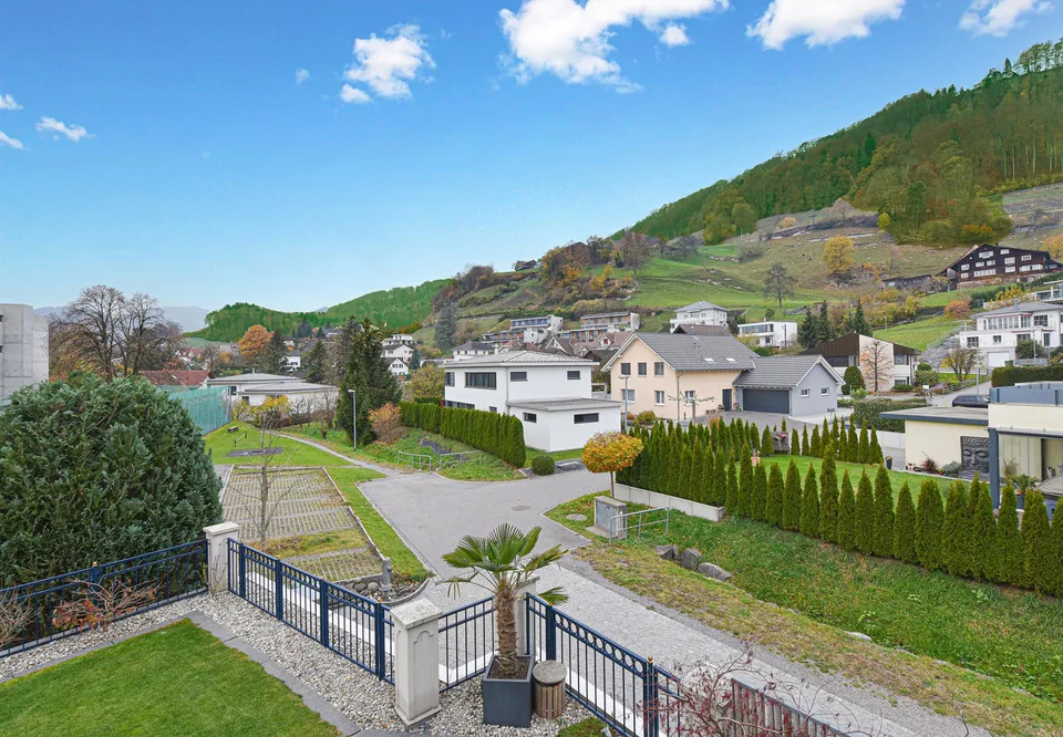 Exklusive 4.5-Zimmerwohnung mit 142 m² Wohnfläche im begehrten Haslach