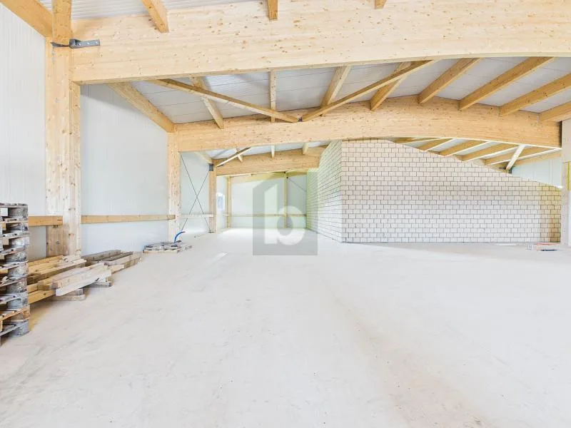 NEUBAU FLEXIBLER GEWERBERAUM