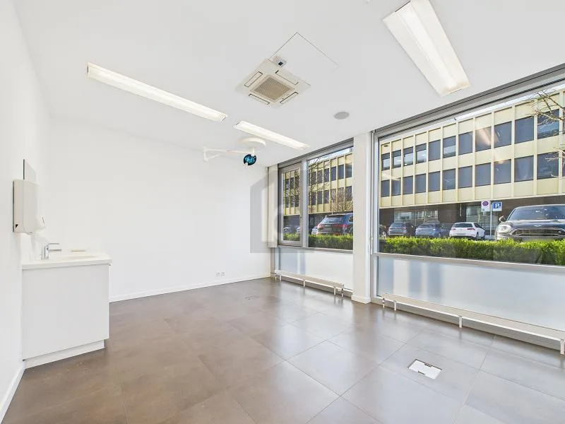 CABINET & BUREAU - SOUS-LOCATION POSSIBLE