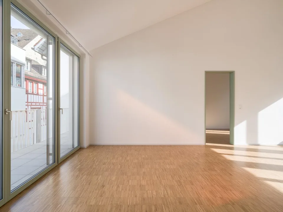 Lichtdurchflutete 3.5-Zimmer Wohnung mit Terrasse in der Altstadt