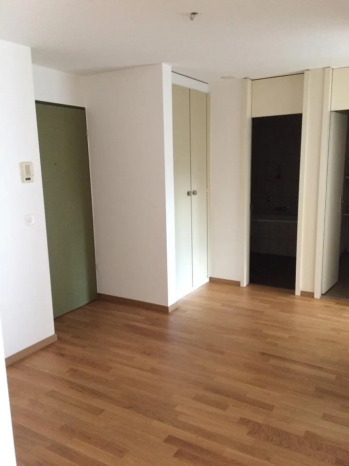 2.5-Zimmer-Wohnung in der Überbauung Thoracker
