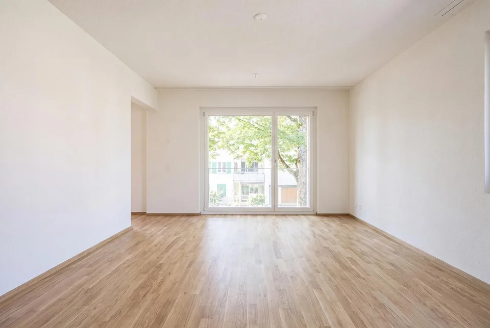 Erstbezug von moderner 3.5-Zimmer-Wohnung mit grosszügigem Balkon!