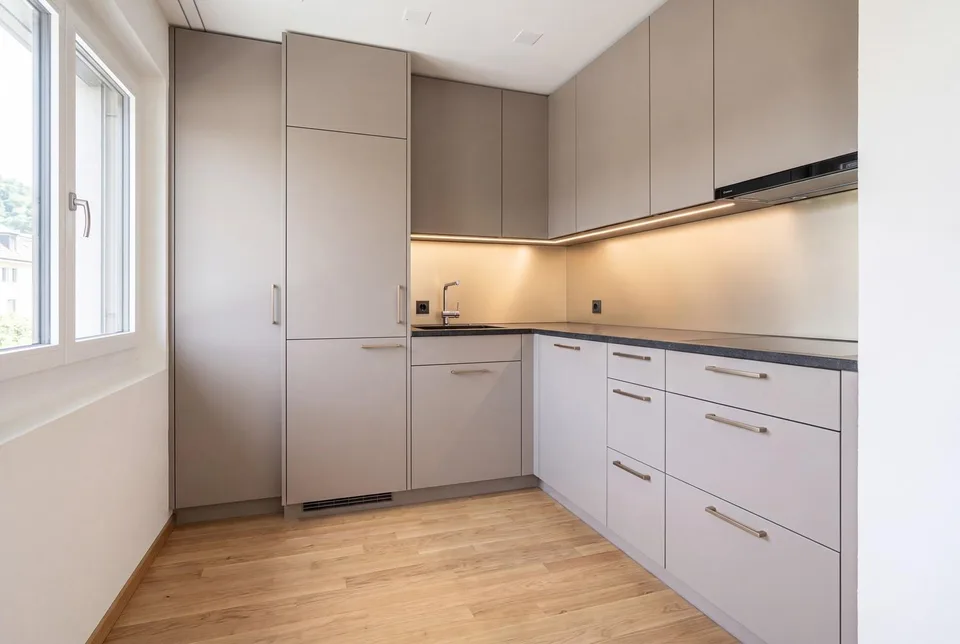 Erstbezug nach Totalsanierung  moderne 1.5-Zimmer-Wohnung mit Balkon!