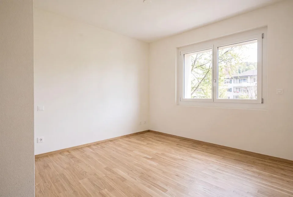 Erstbezug von grosszügige 4.5-Zimmer-Wohnung für Familien und Paare!