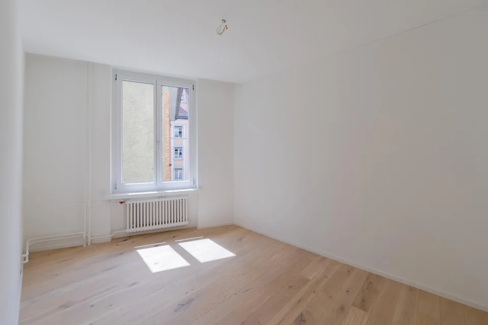 3.5-ZIMMER-WOHNUNG MIT BALKON - MODERN UND DURCHDACHT