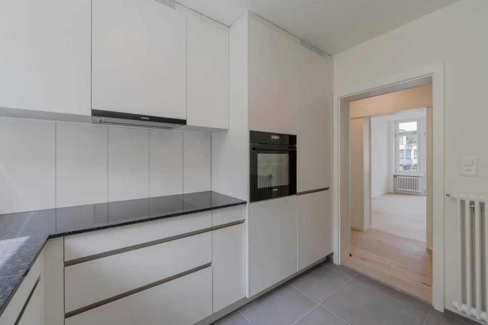 3.5-ZIMMER-WOHNUNG MIT BALKON - MODERN UND DURCHDACHT