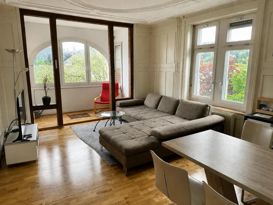 Charmante Altbauwohnung in zentrumsnaher Lage