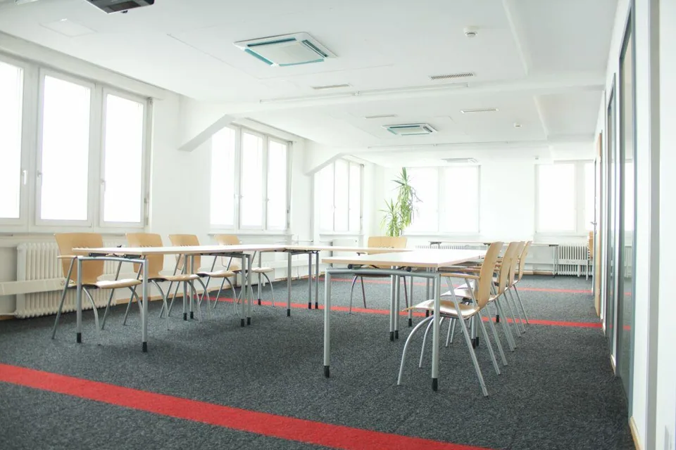 Ihr neuer Arbeitsplatz in Rebstein – Foto 8 von 10