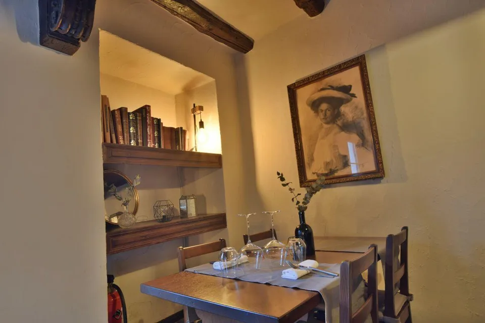 Charming traditional restaurant "Antica Osteria" | Caratteristico r...