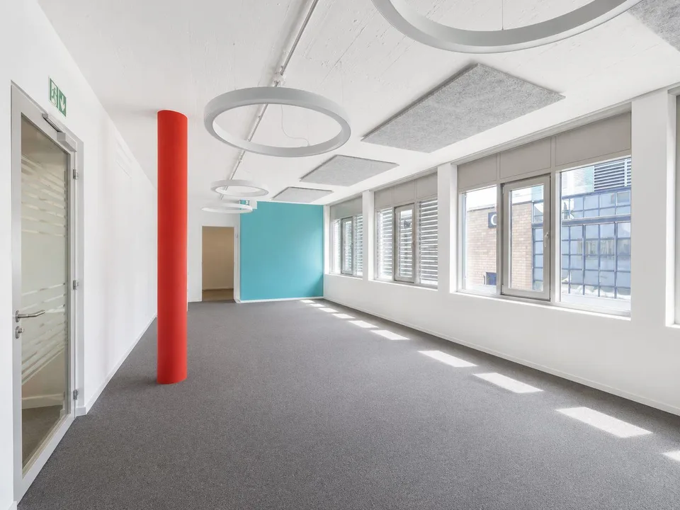 "Repräsentative Bürofläche - mit Teeküche!"
