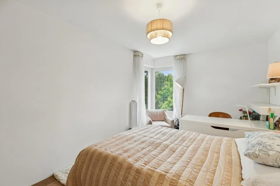 Seltenheit mit Waldblick! Maisonette-Wohnung auf dem Zürichberg