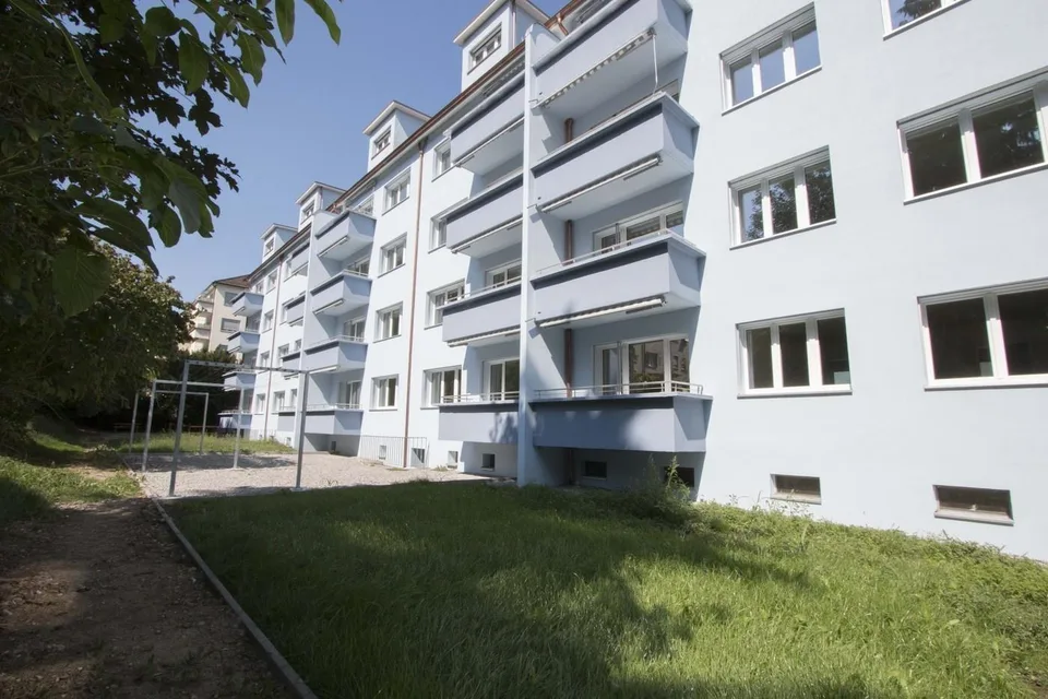 Moderne Dachwohnung mit ganz toller Aussicht!