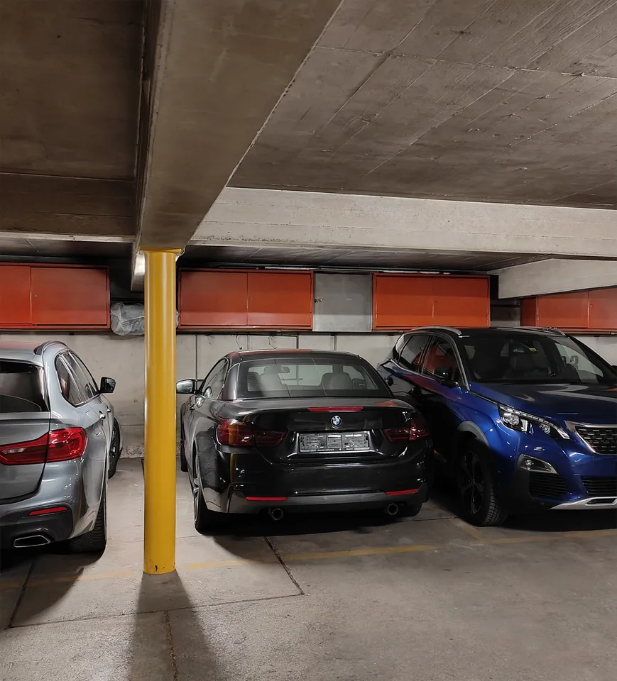 Tiefgaragenparkplatz zu vermieten