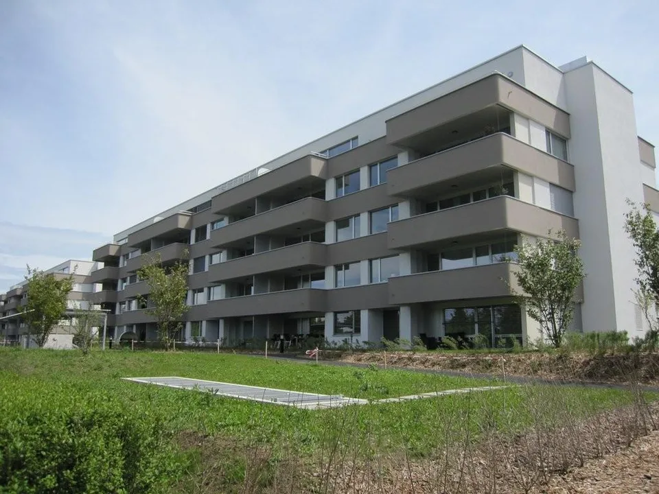 Nähe WestSide: Moderne Familienwohnung inkl. 2 Balkonen