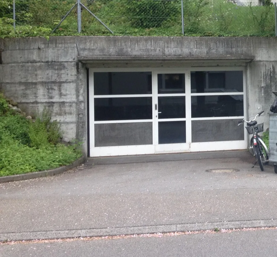Einstellhallenplatz Rosenberghalde 1