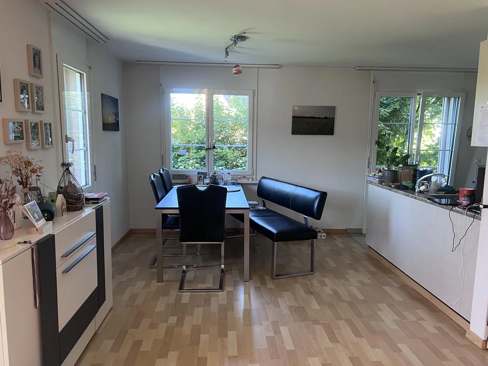 Helle und gepflegte 4.5-Zimmer Wohnung zu vermieten