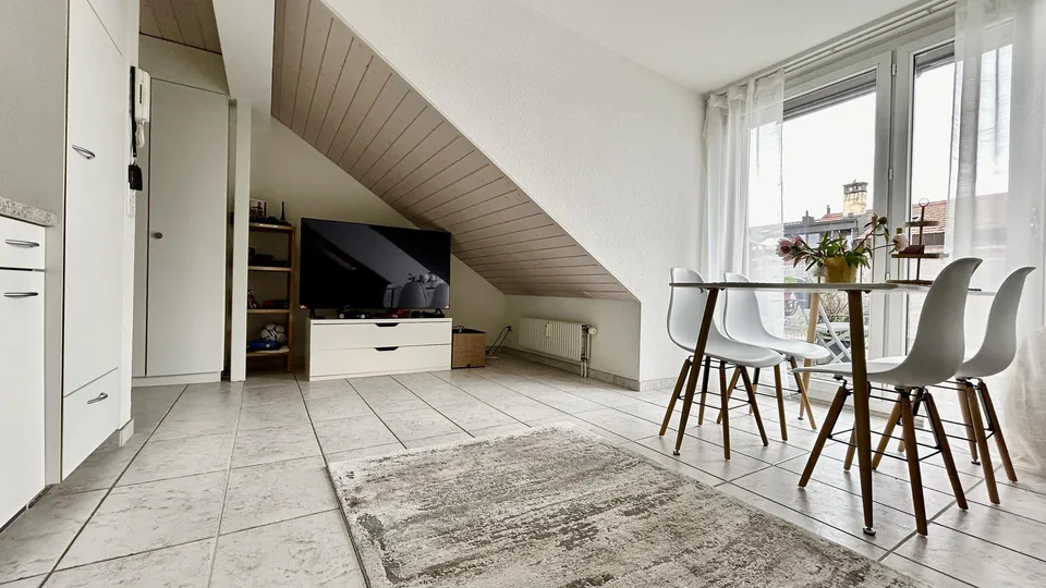 2-Zimmerdachwohnung in der Länggasse