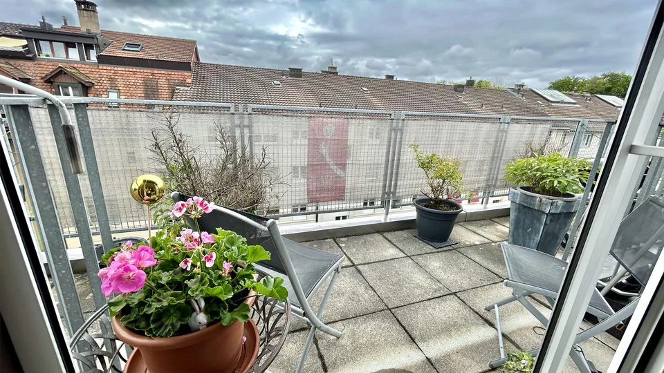 2-Zimmerdachwohnung in der Länggasse