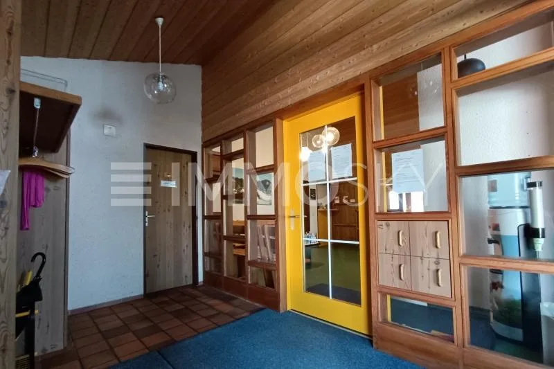 Unglaubliches Potenzial für Praxis, Coiffeur, Kosmetikstudio, Büro