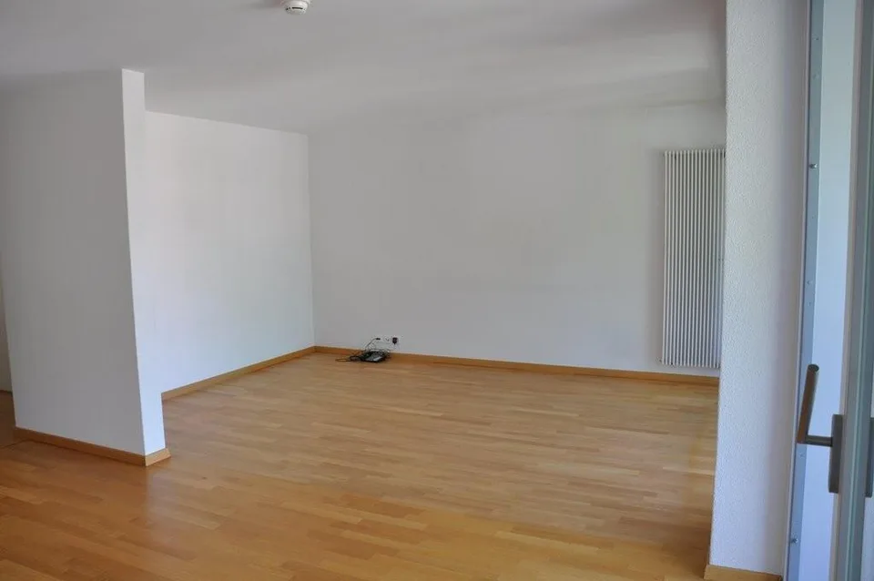 WOHNEN IM ALTER am Fusse des Könizbergwaldes