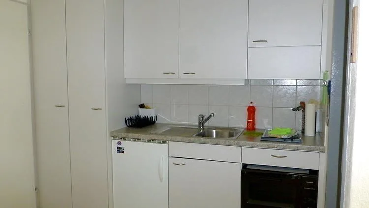 STUDIO IN BOLLIGEN (BE), MÖBLIERT