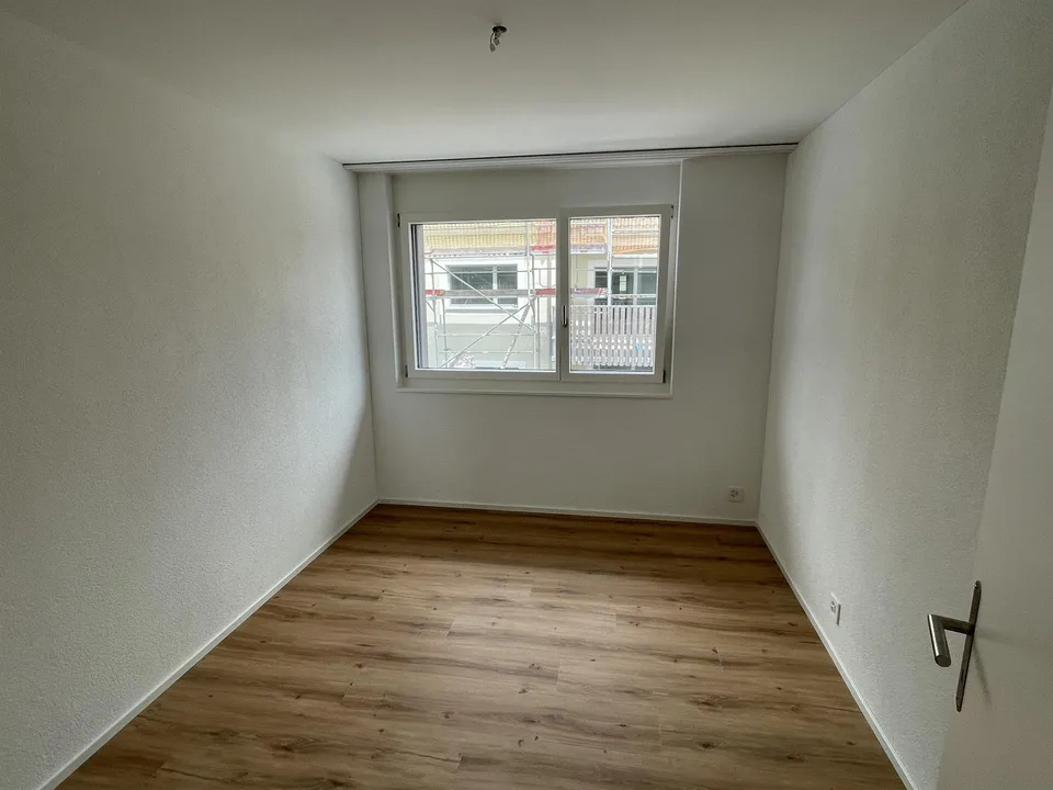 First-time rental of a modern 3.5-room new building apartment
