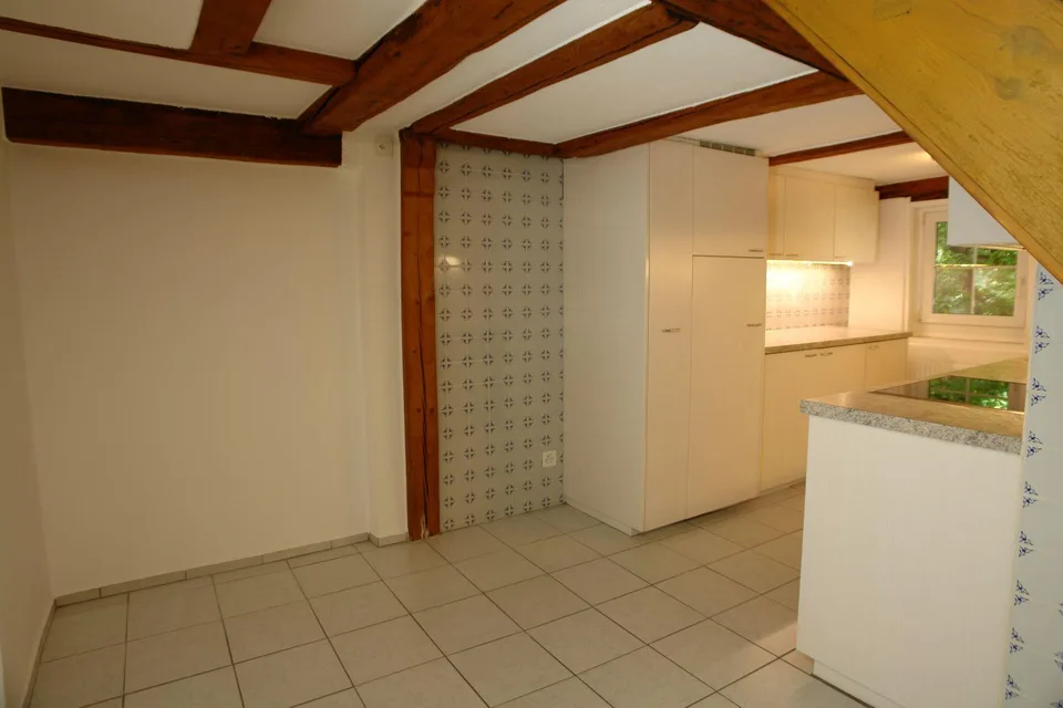 Renovierter Bauernhausteil inklusive Auto- und Zwei-Rad-Garage