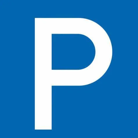 ungedeckter Parkplatz