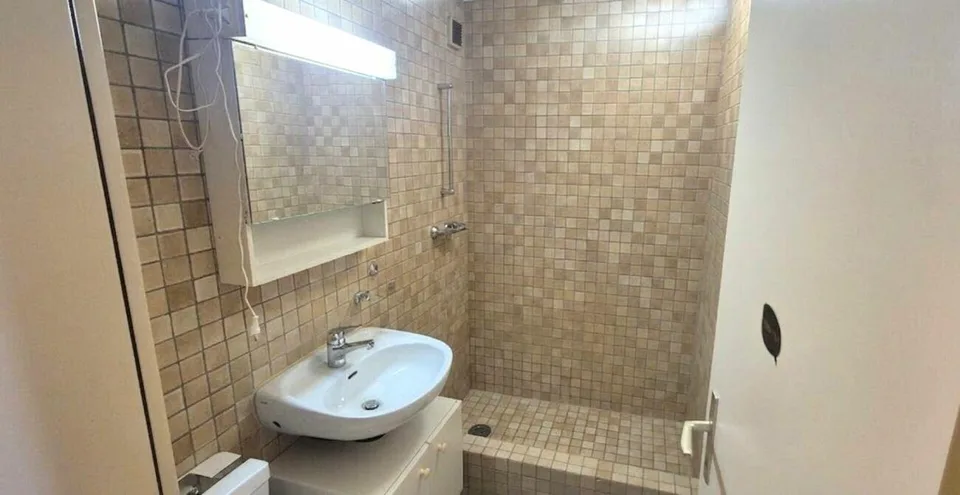Grosszügige 4.5 Zimmerwohnung an ruhiger Lage