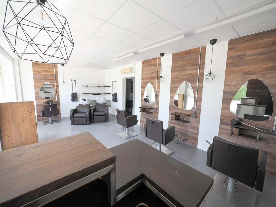 Moderner Coiffeur-Salon an gut frequentierter Lage in Langenthal
