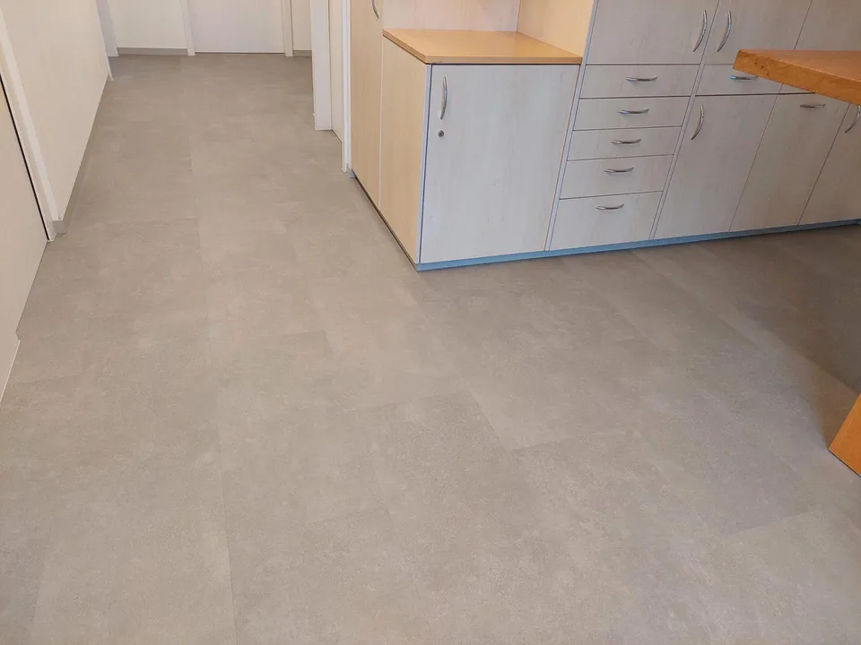 Büro-Gewerbeflächen