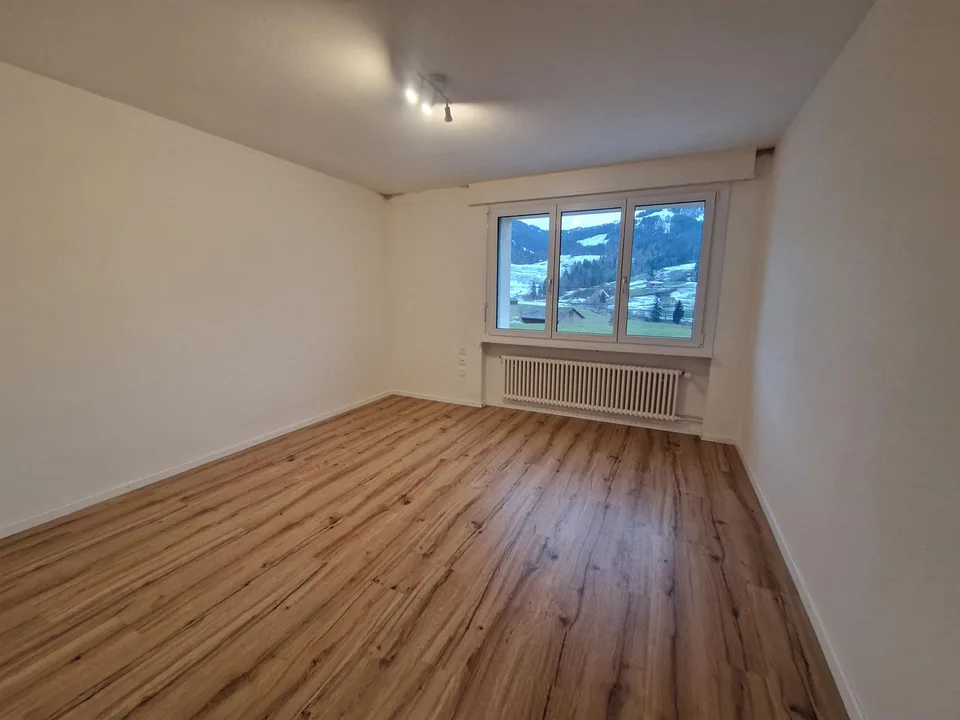 Helle 4 - Zimmerwohnung mit traumhafter Aussicht in Neu St. Johann – Foto 9 von 11