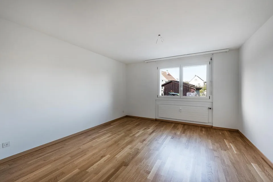 Topmoderne, helle 3.5-Zi-Wohnung mit Tresenküche und: Säntisblick – Foto 10 von 11