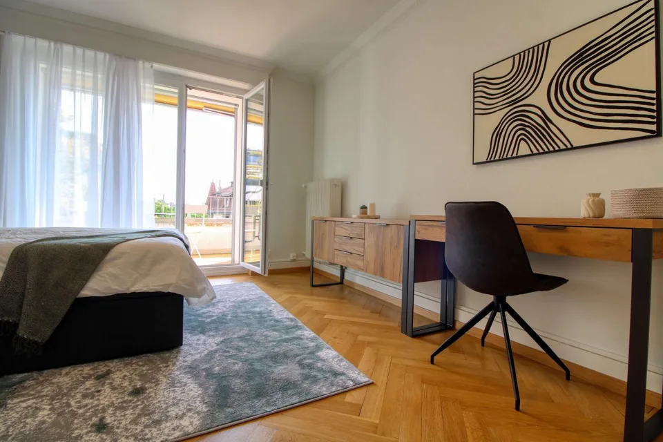 Modern Coliving with Green Surroundings and City Access in Lausanne-Bé
