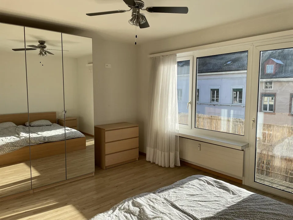 Möblierte 2.5-Zimmerwohnung an zentraler Lage in Basel