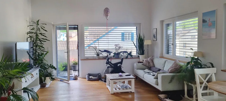 Moderne 3.5-Zimmerwohnung - hochwertiger Ausbau