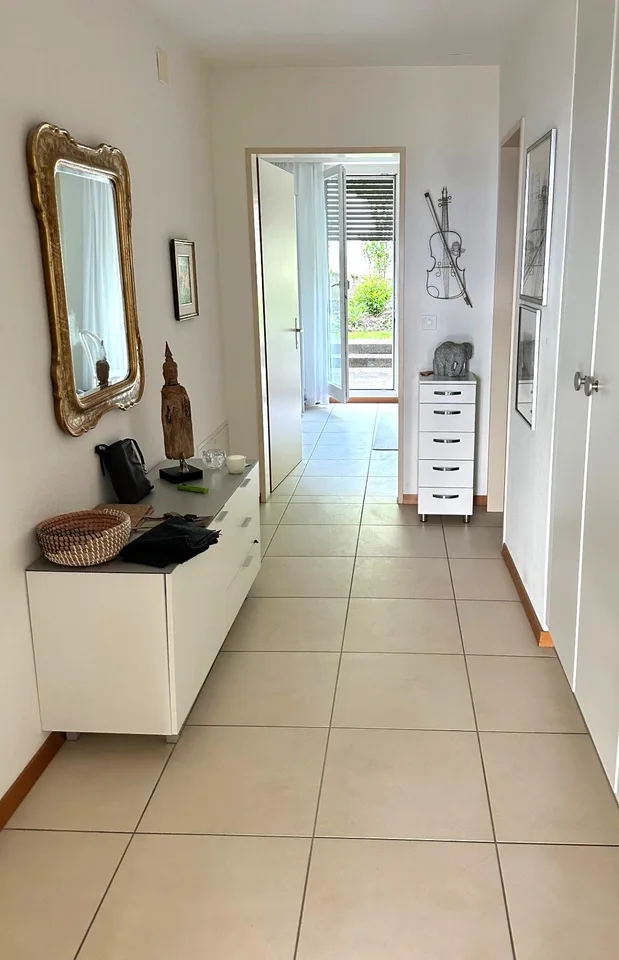 COOLE WOHNUNG  - renovierte 2.5-Zimmerwohnung