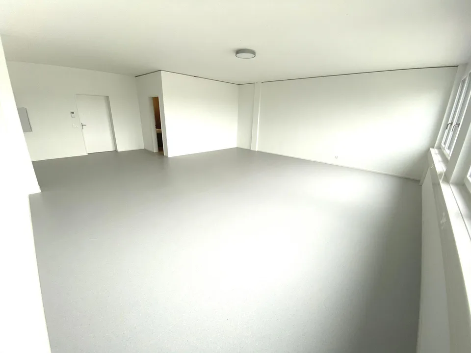 klimatisiertes Büro/Kosmetik/Beauty/Praxis (mit WC, Opt Dusche)