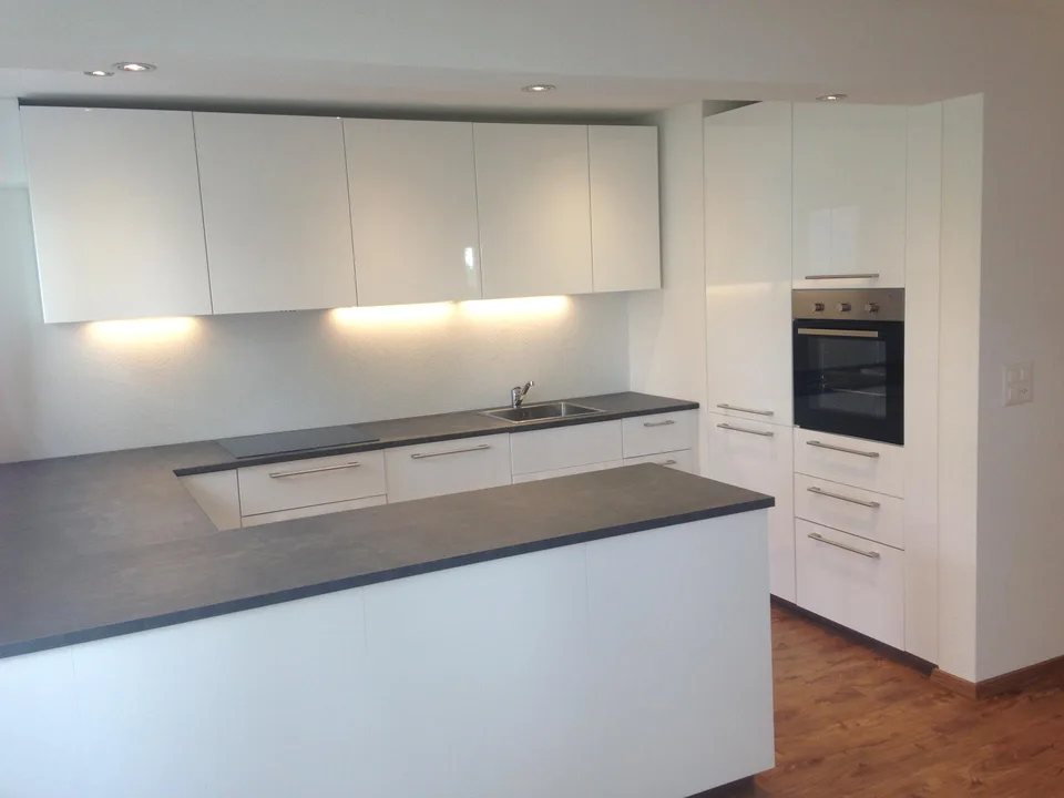 helle, lichtdurchflutete 4.5 Zimmerwohnung