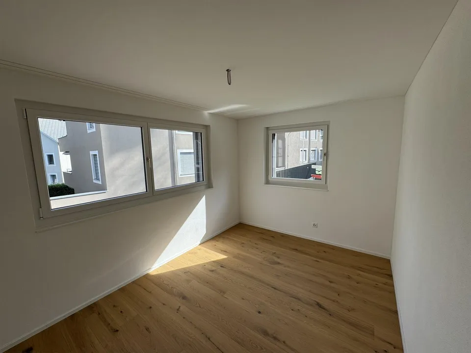 Neubau / 4.5-Zi.-Wohnung Erdgeschoss