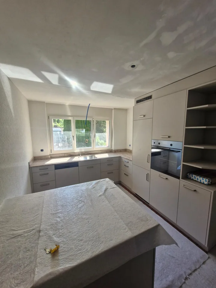 Attraktive und neu sanierte 5.5 Zimmer-Wohnung zu vermieten