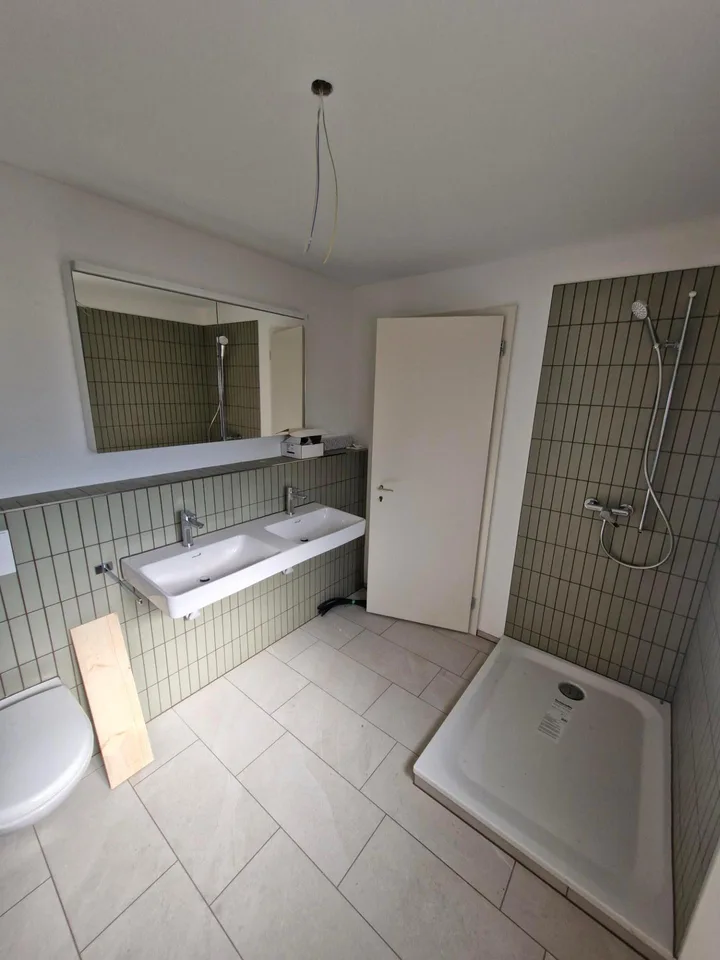 Attraktive und neu sanierte 5.5 Zimmer-Wohnung zu vermieten