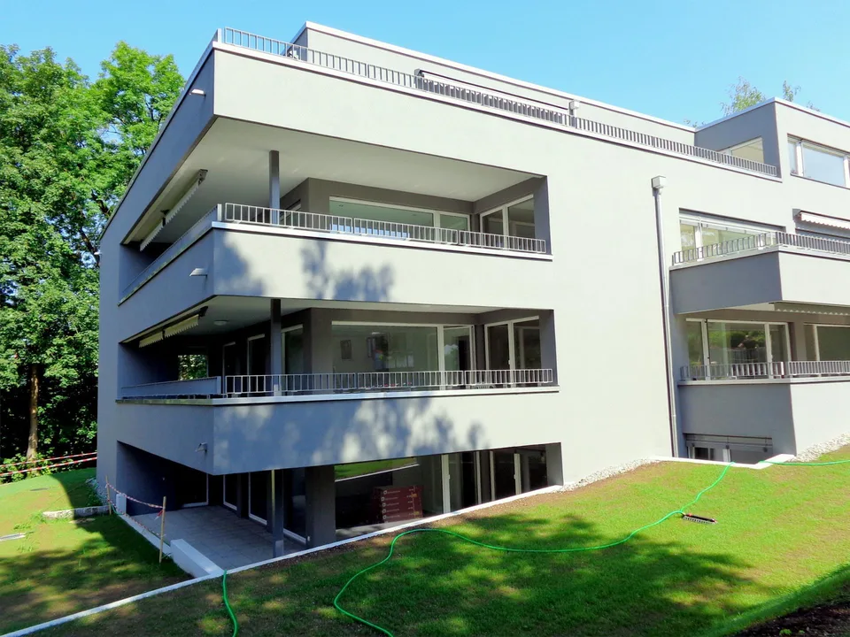 schöne Wohnung in Höngg