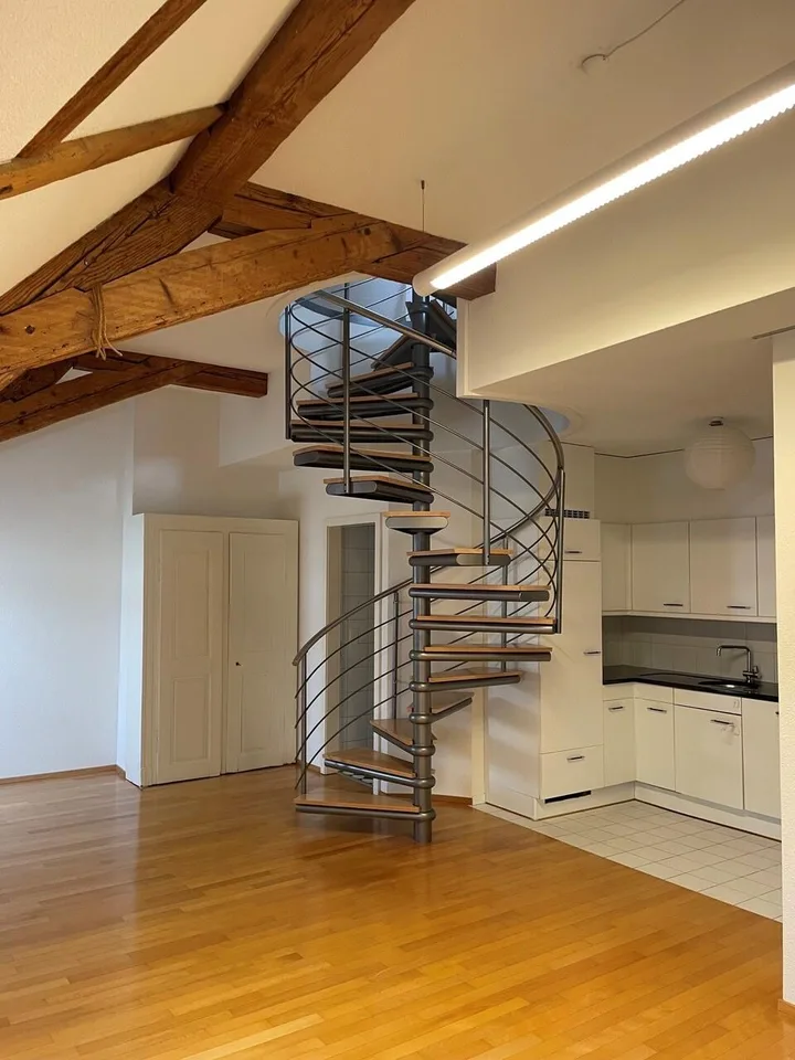 2.5-Zimmer Maisonette-Dachwohnung mitten in der Altstadt von Luzern
