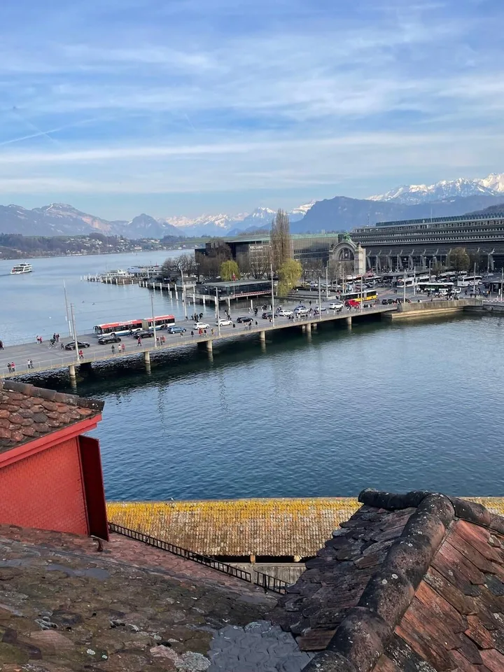 2.5-Zimmer Maisonette-Dachwohnung mitten in der Altstadt von Luzern