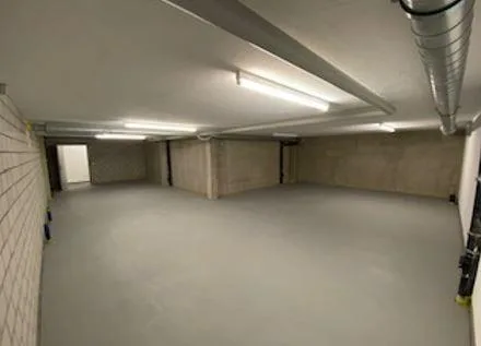 Lagerfläche für Gewerbe, Handwerk oder Archiv