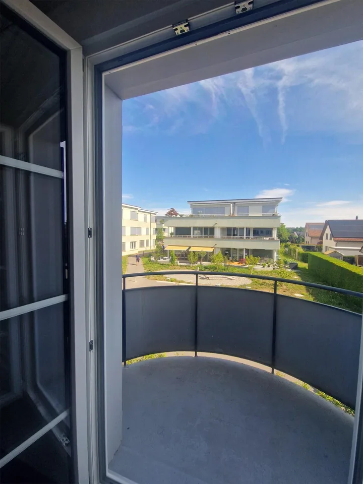 4 Zimmer-Wohnung mit schöner Terrasse