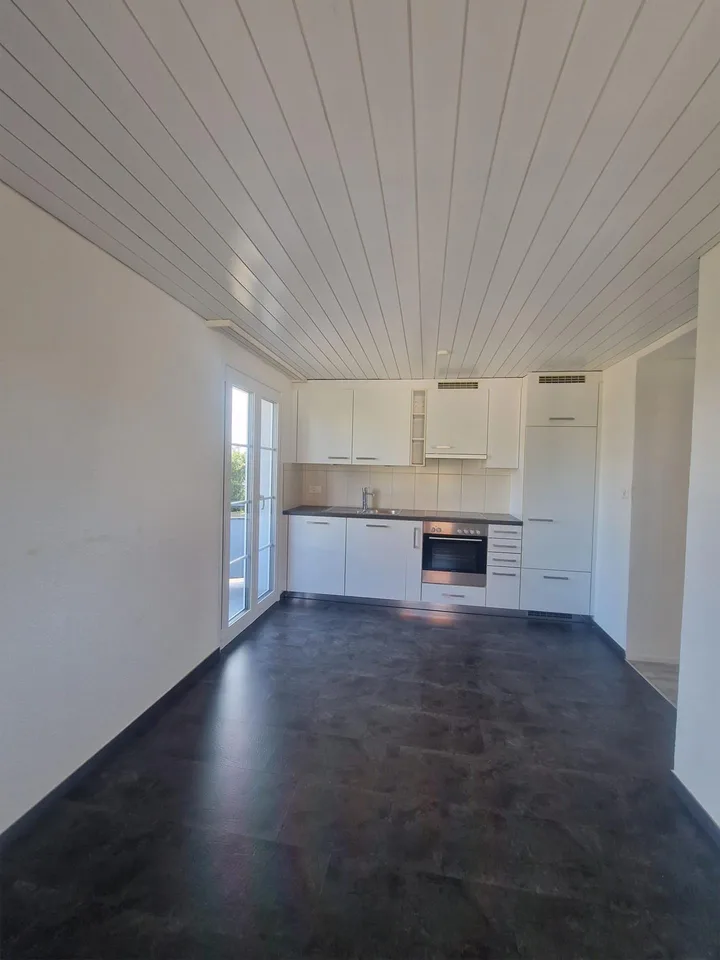 4 Zimmer-Wohnung mit schöner Terrasse