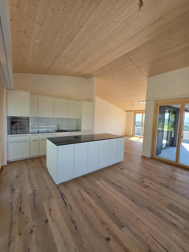 4.5 Zimmer-Wohnung mit traumhafter Aussicht im Eigentumsstandard