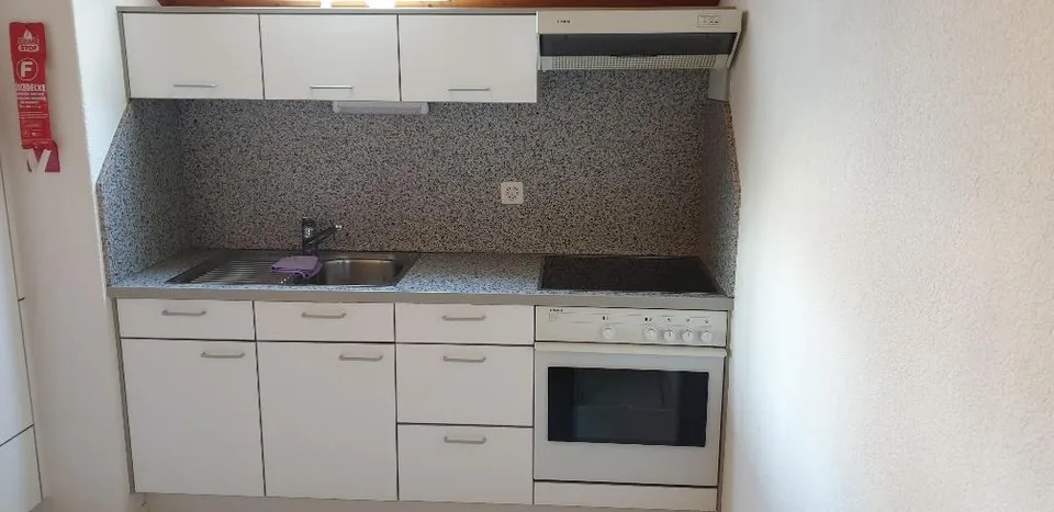 Sonnige 2 1/2 Zimmer Dachwohnung